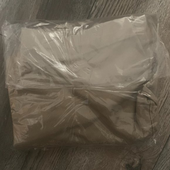 NWT LANDS' END SCHOOL UNIFORM GIRLS CHINO SHORTS KHAKI 10S - Picture 5 of 8